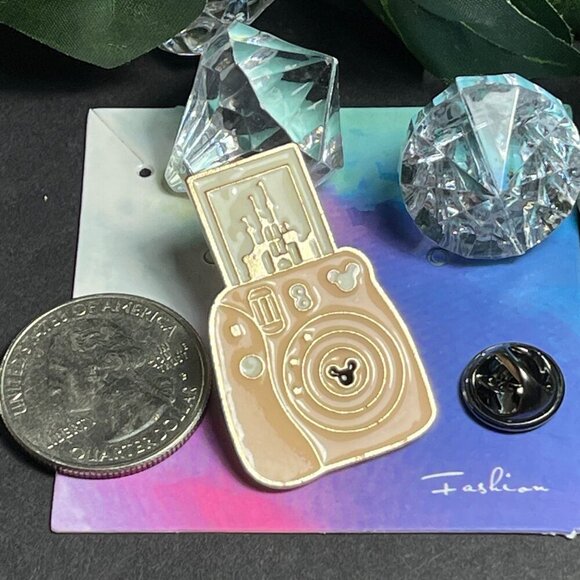 Mickey Mouse Camera Lapel Pin Hidden Mickey Badge Brooch Accessories Jewelry Pin - Picture 2 of 10